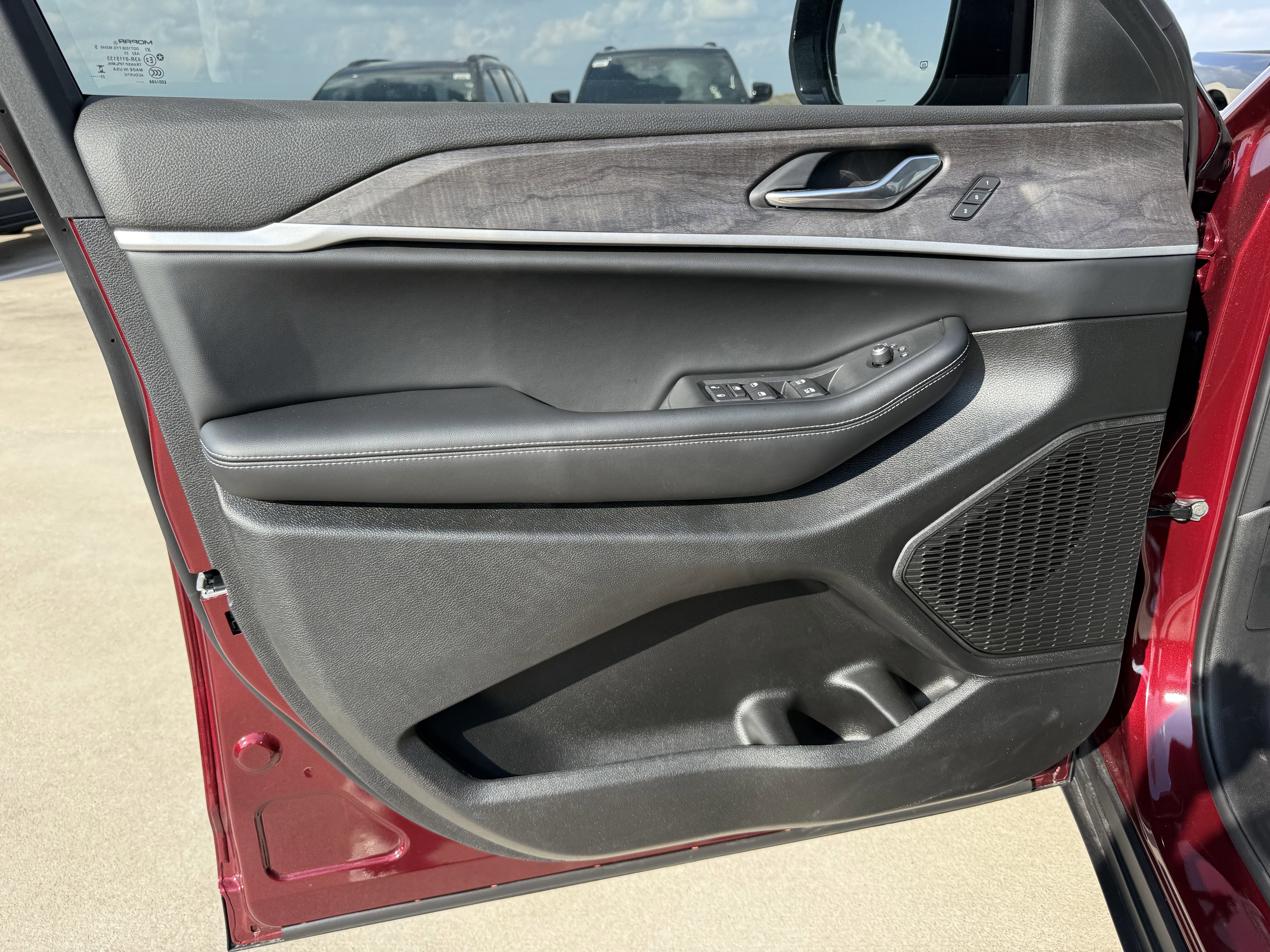 2025 Jeep Grand Cherokee L GRAND CHEROKEE L LIMITED 4X2