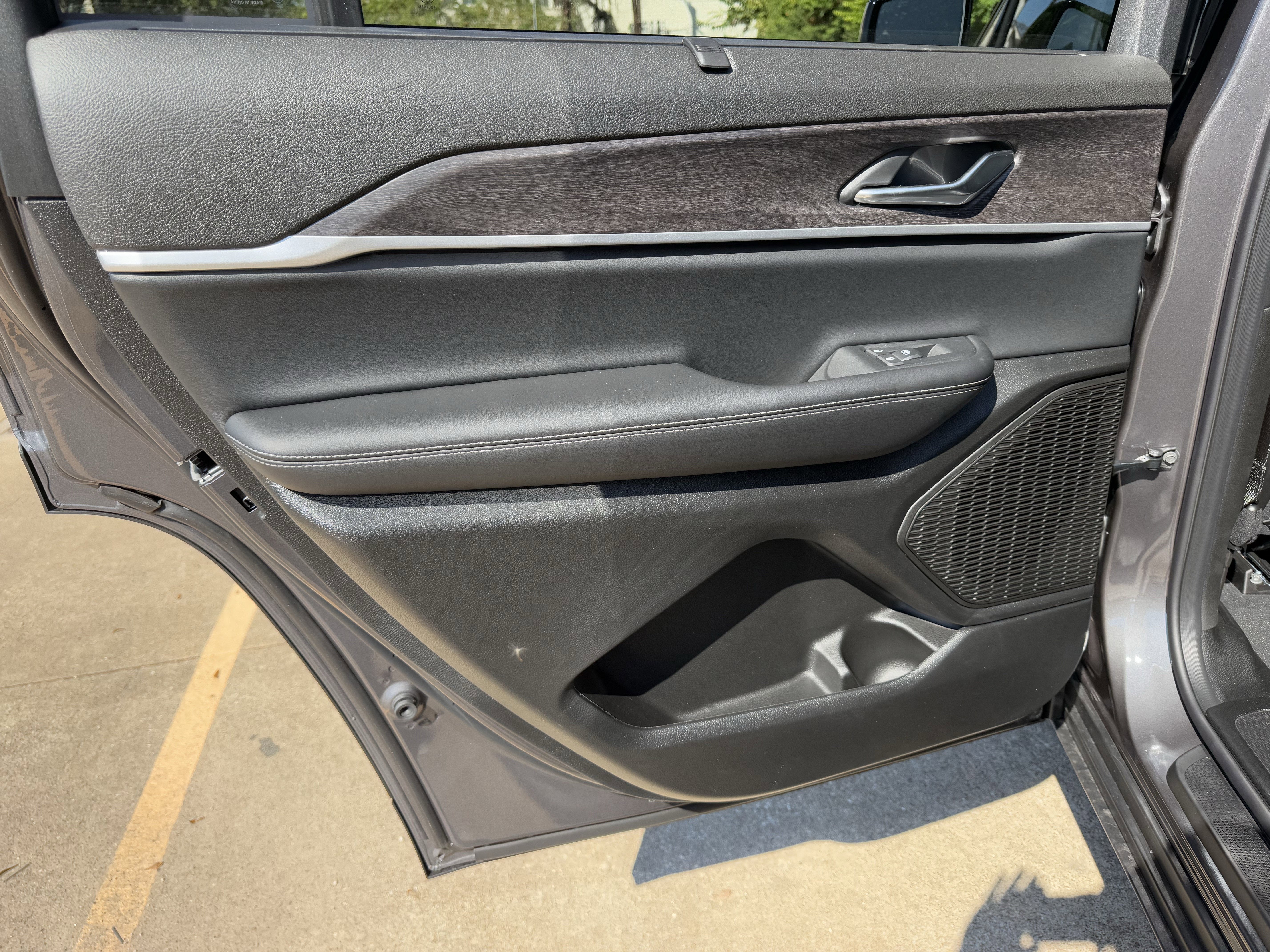 2025 Jeep Grand Cherokee L GRAND CHEROKEE L LIMITED 4X2