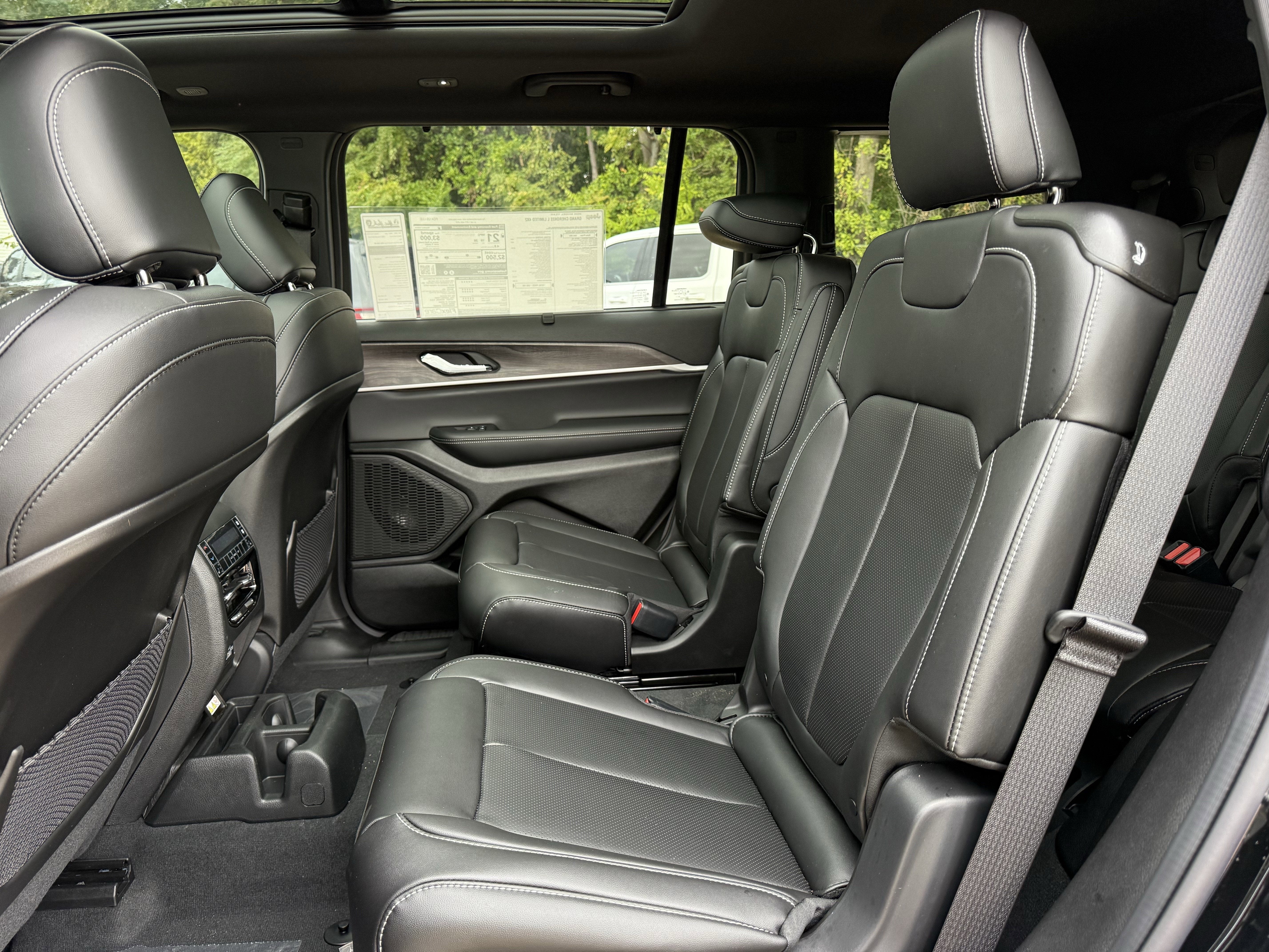 2025 Jeep Grand Cherokee L GRAND CHEROKEE L LIMITED 4X2