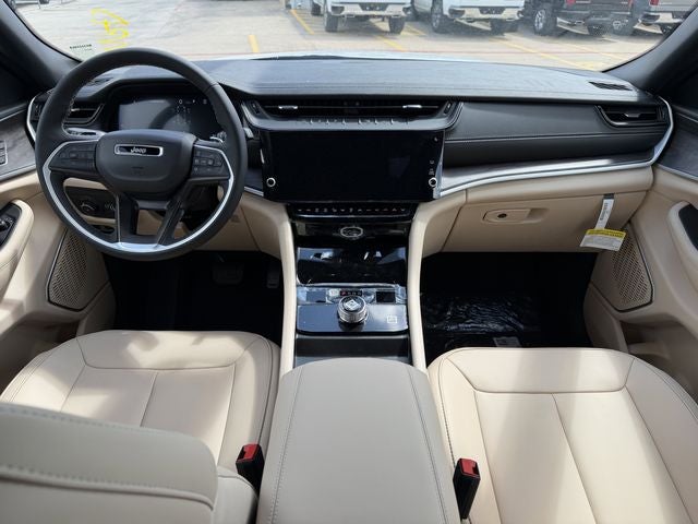 2026 Jeep Grand Cherokee L GRAND CHEROKEE L LIMITED 4X2