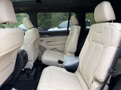 2026 Jeep Grand Cherokee L GRAND CHEROKEE L LIMITED 4X2