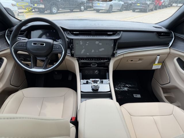 2026 Jeep Grand Cherokee L GRAND CHEROKEE L LIMITED 4X2