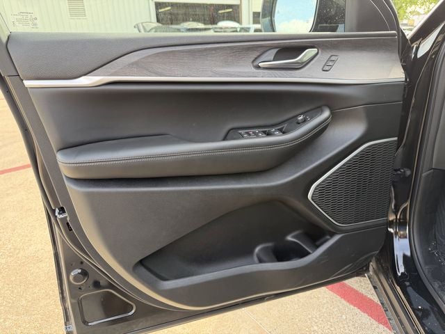 2026 Jeep Grand Cherokee L GRAND CHEROKEE L LIMITED 4X2