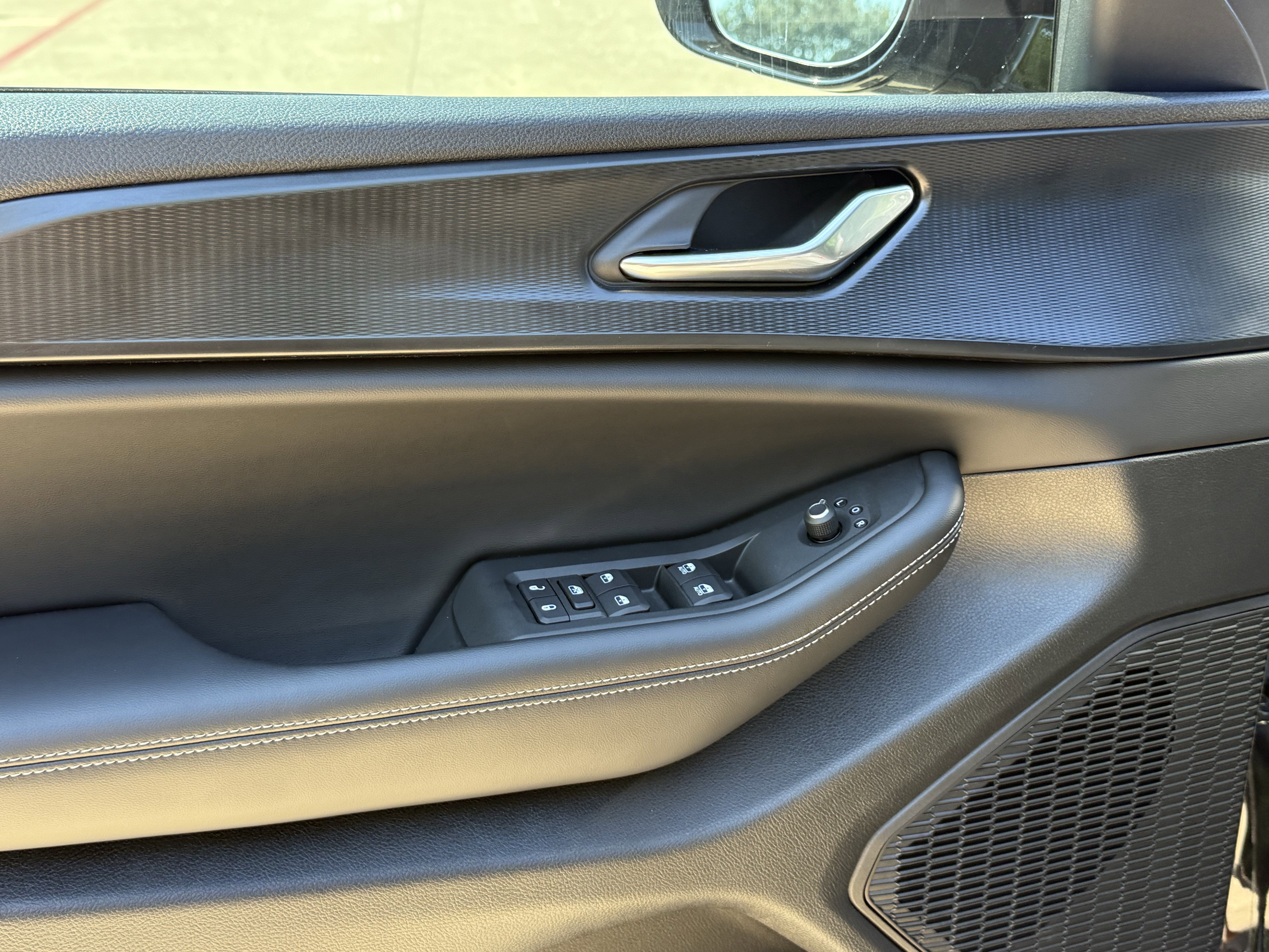 2025 Jeep Grand Cherokee L GRAND CHEROKEE L ALTITUDE X 4X4