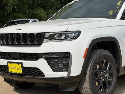 2026 Jeep Grand Cherokee L Laredo Altitude