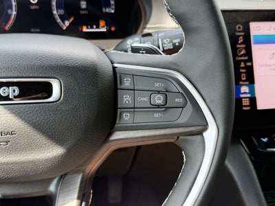 2026 Jeep GRAND CHEROKEE LARE