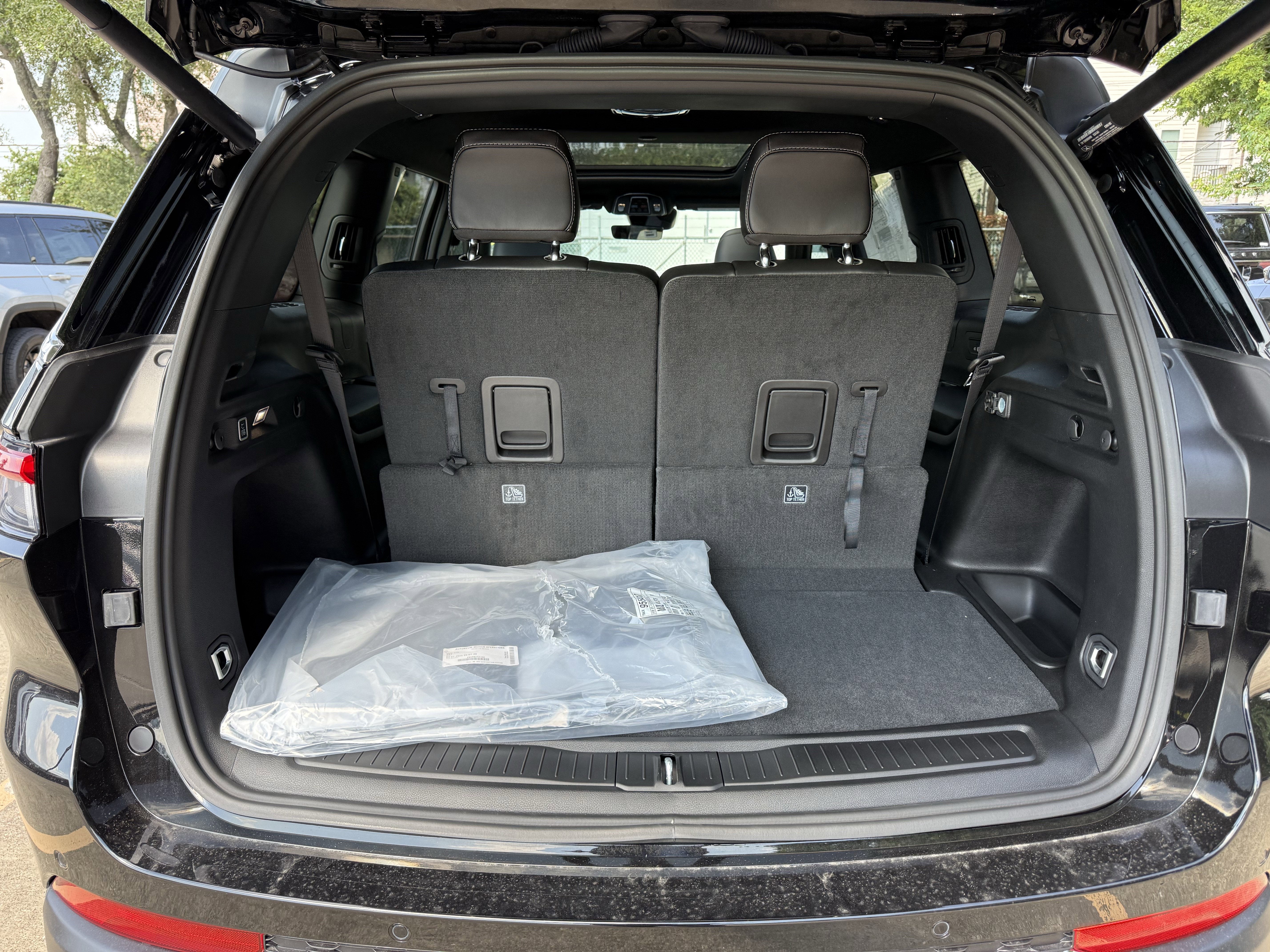 2025 Jeep Grand Cherokee L GRAND CHEROKEE L LIMITED 4X4