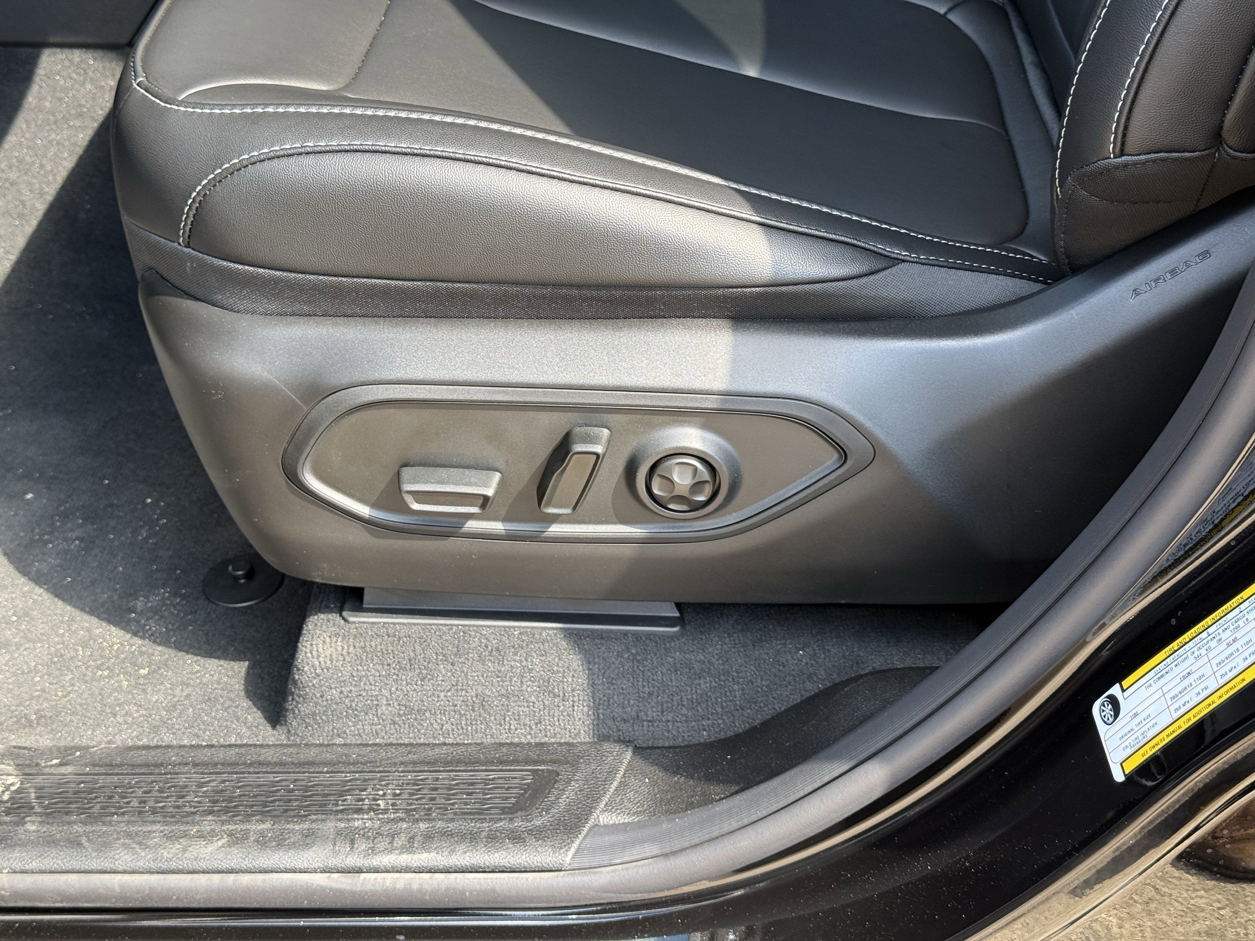 2025 Jeep Grand Cherokee L GRAND CHEROKEE L LIMITED 4X4