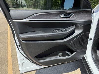 2025 Jeep Grand Cherokee L GRAND CHEROKEE L LIMITED 4X4