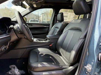 2026 Jeep Grand Cherokee L GRAND CHEROKEE L LIMITED 4X4