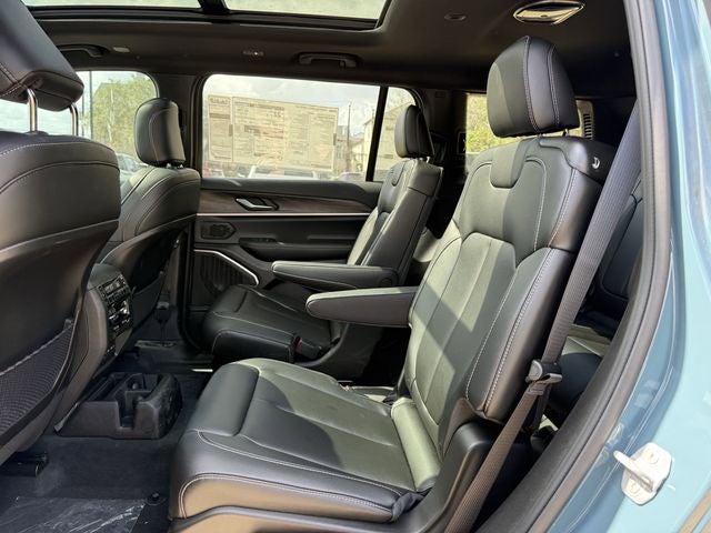 2026 Jeep Grand Cherokee L GRAND CHEROKEE L LIMITED 4X4