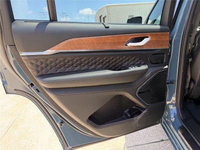 2026 Jeep Grand Cherokee L Summit