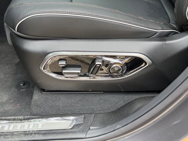 2026 Jeep Grand Cherokee L GRAND CHEROKEE L SUMMIT 4X4