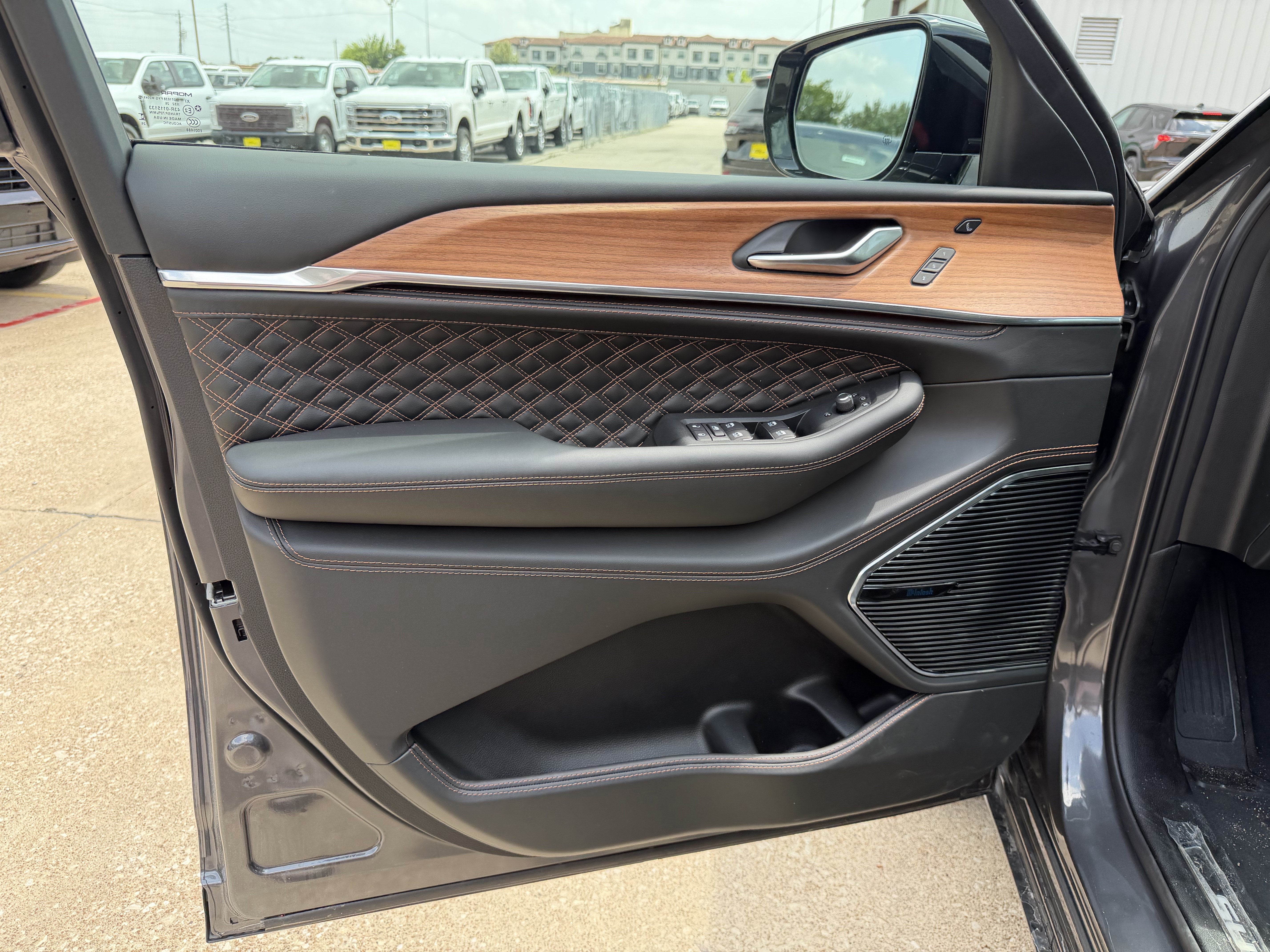 2026 Jeep Grand Cherokee L Summit
