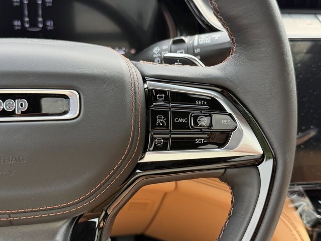 2026 Jeep Grand Cherokee L GRAND CHEROKEE L SUMMIT 4X4