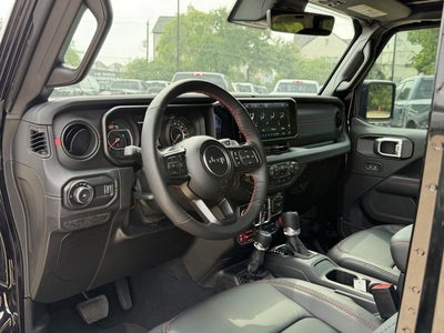 2026 Jeep Wrangler WRANGLER 4-DOOR MOAB 392