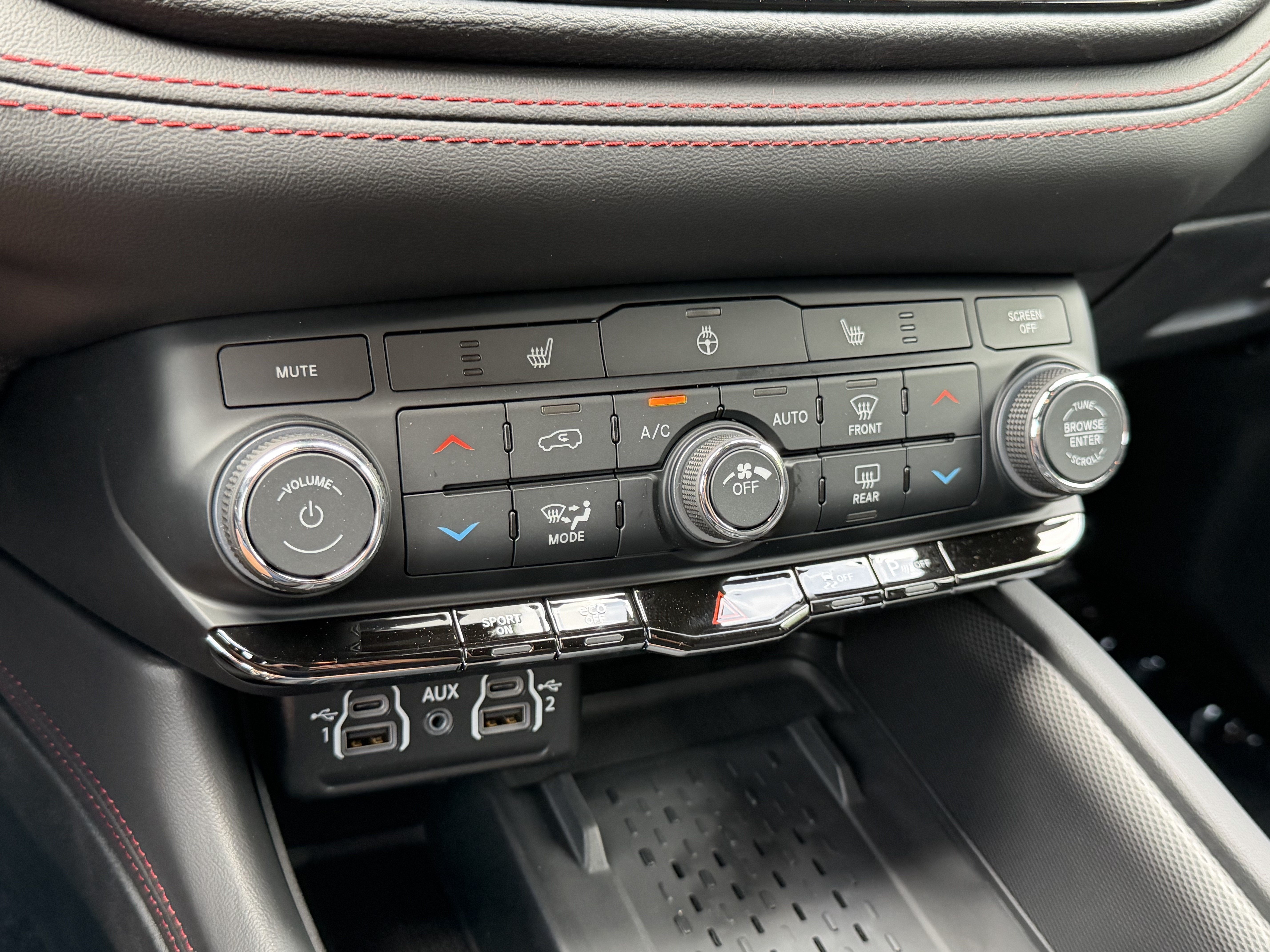 2026 Dodge Durango GT HEMI V8