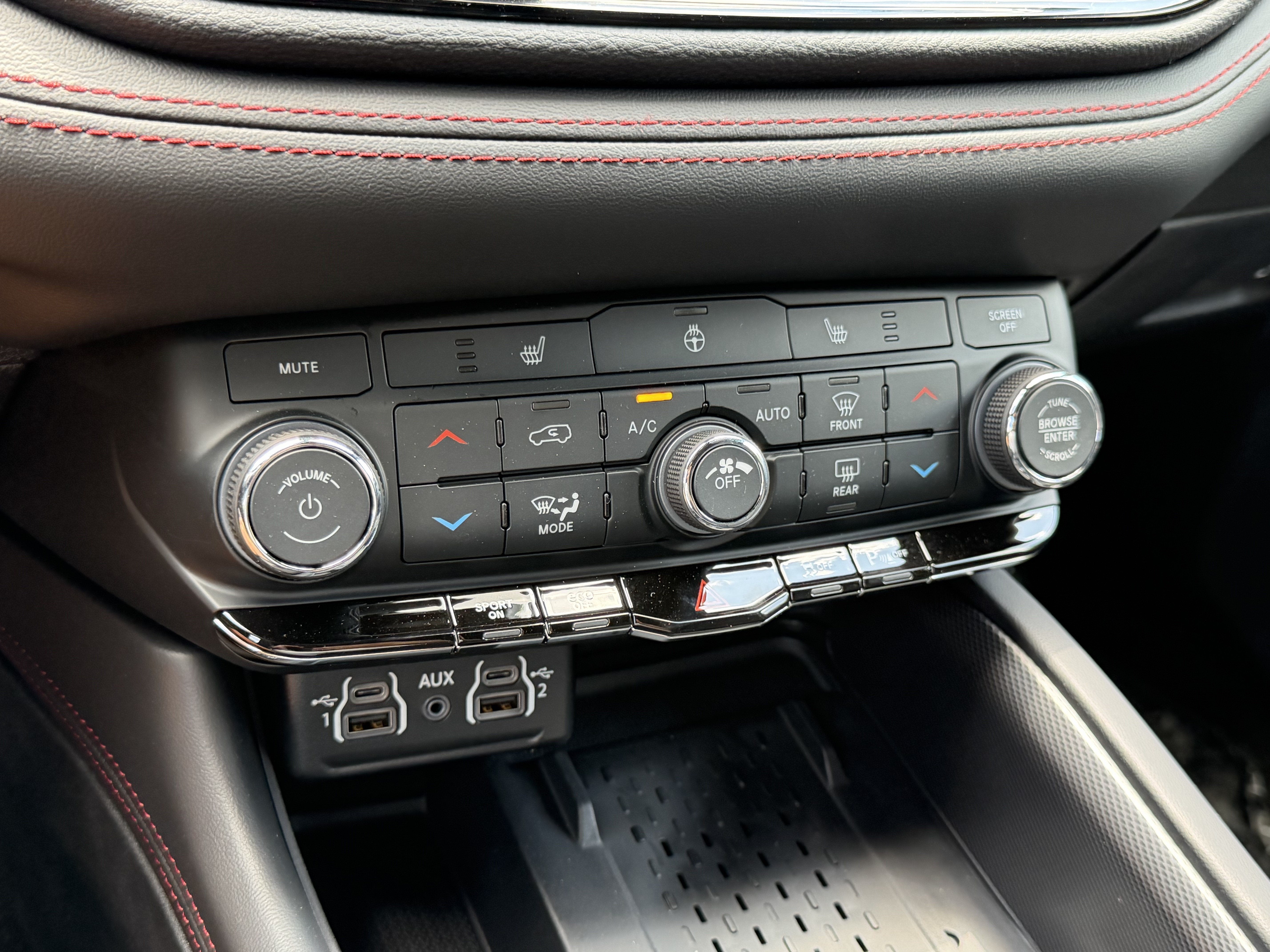 2026 Dodge Durango GT HEMI V8