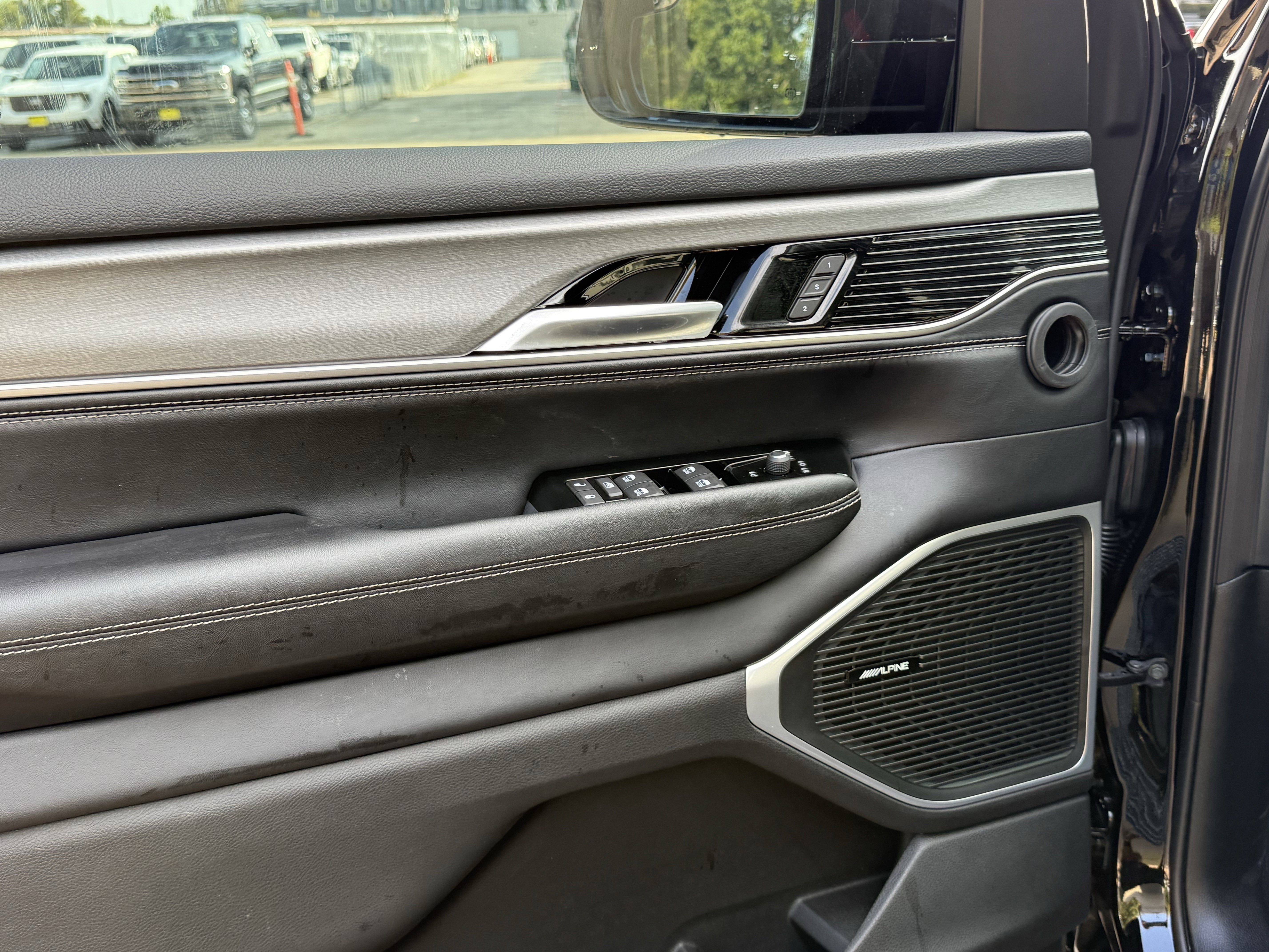 2025 Jeep Wagoneer WAGONEER L LIMITED 4X4