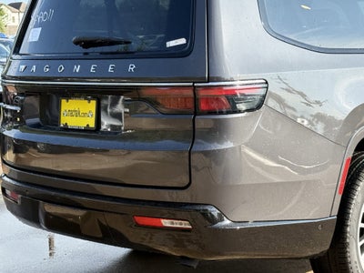 2025 Jeep Wagoneer WAGONEER L LIMITED 4X4