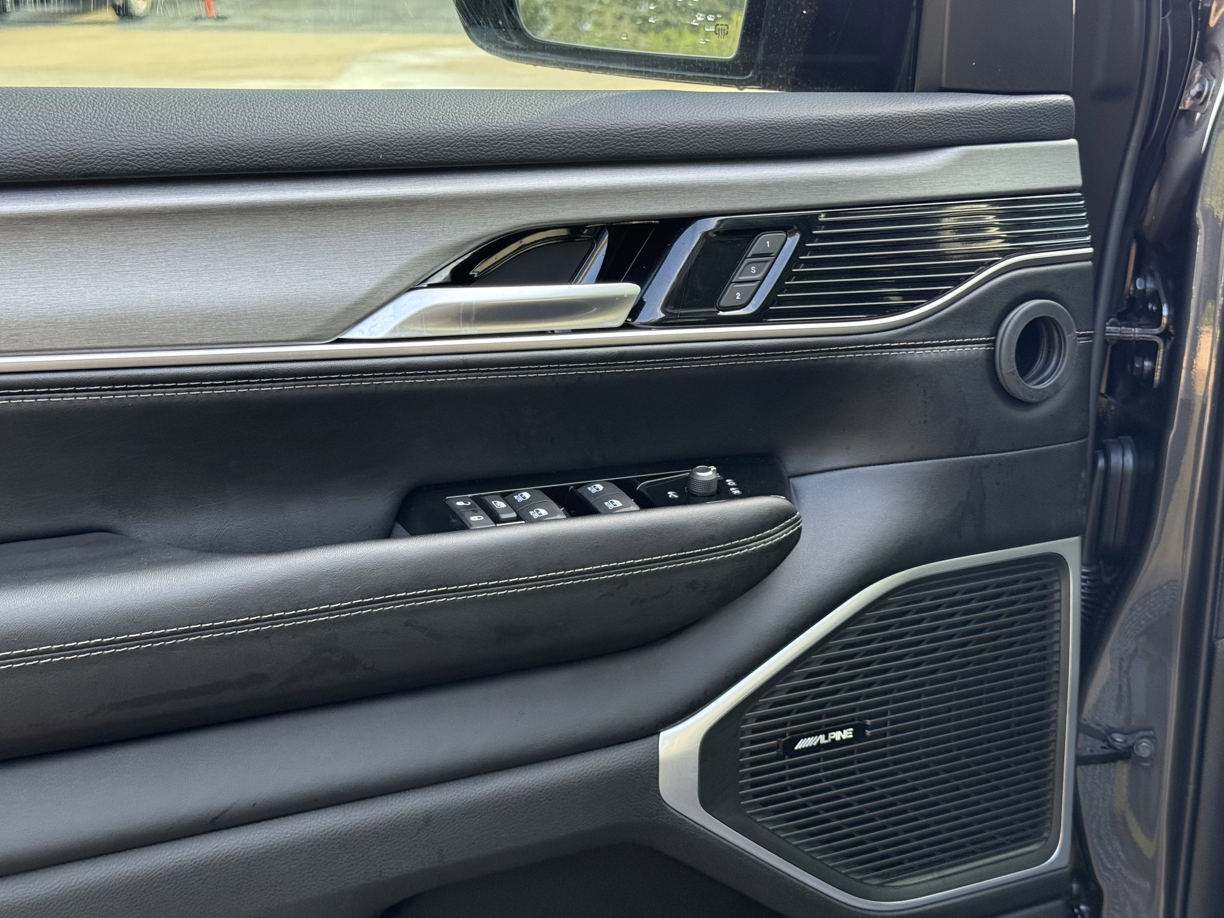 2025 Jeep Wagoneer WAGONEER L LIMITED 4X4