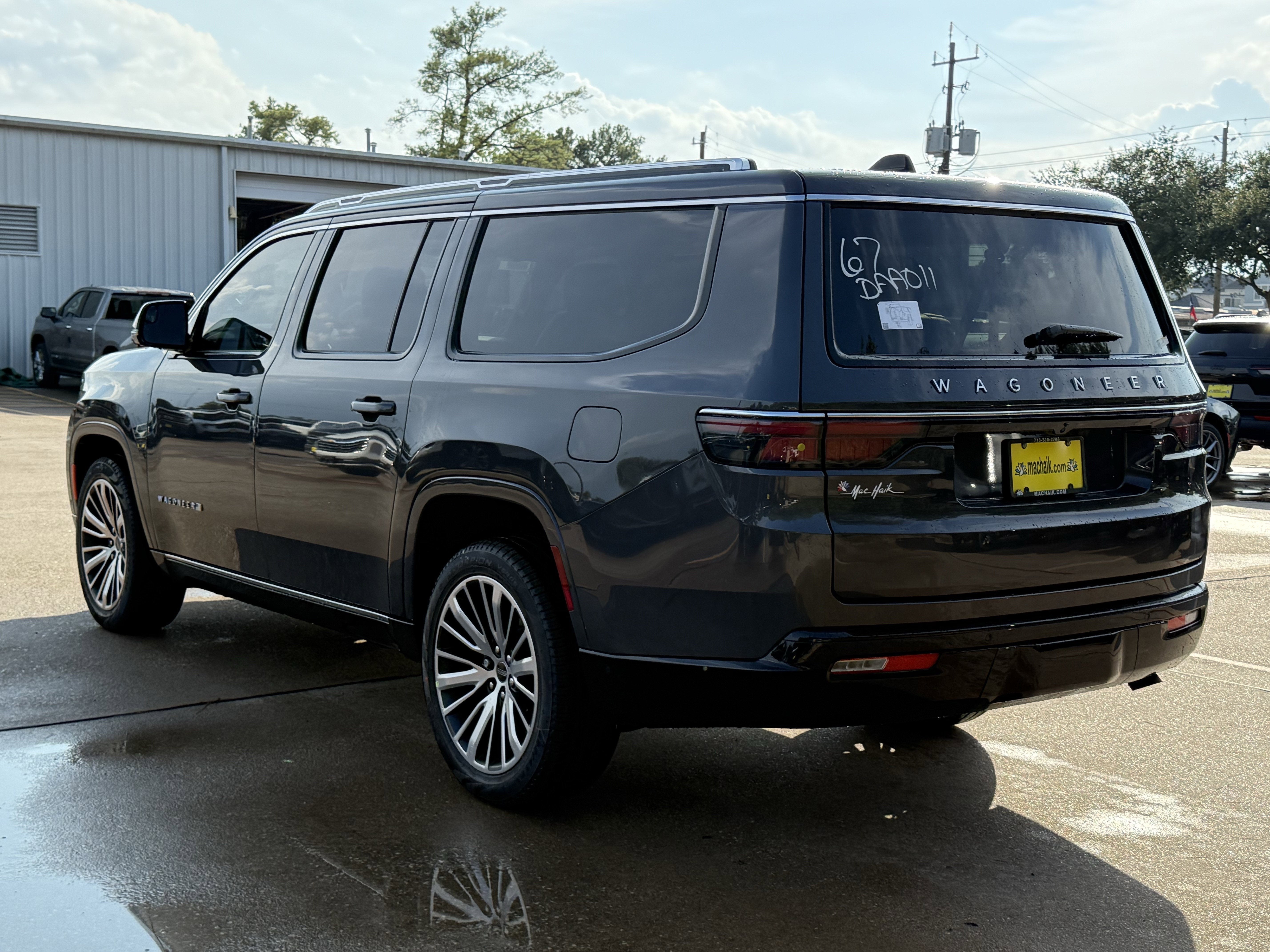 2025 Jeep Wagoneer WAGONEER L LIMITED 4X4
