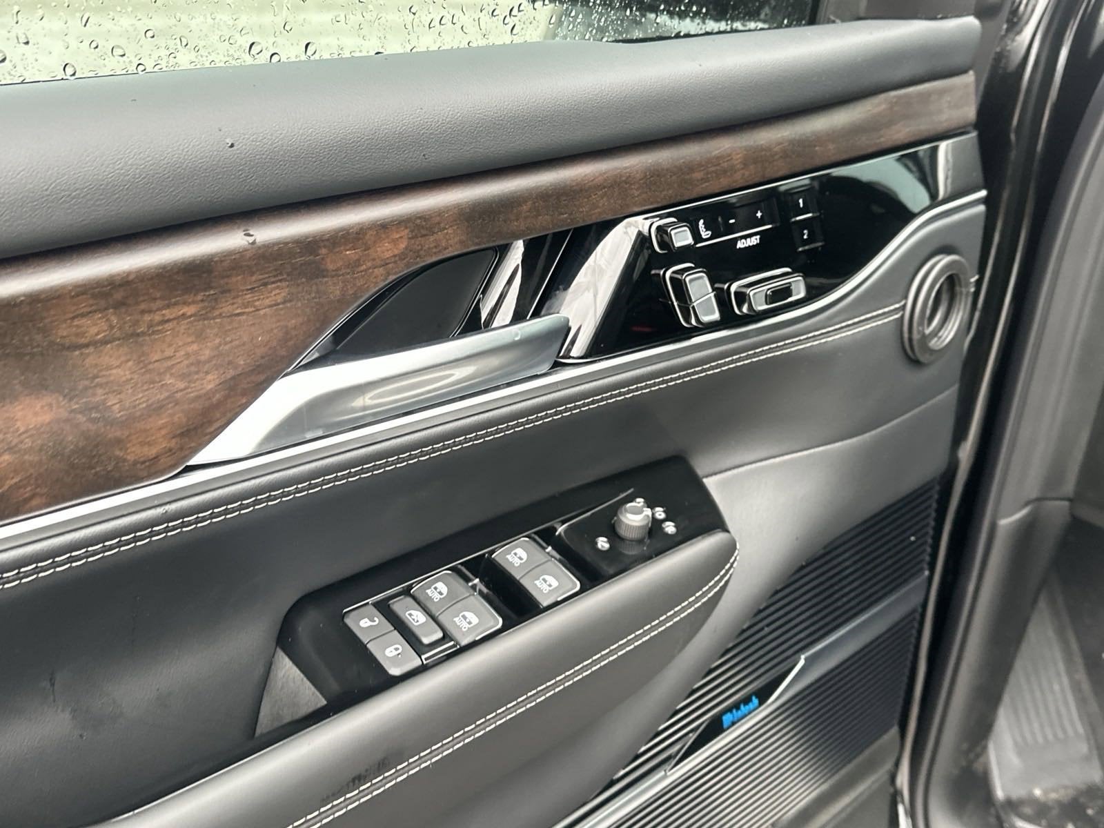 2024 Jeep Grand Wagoneer GRAND WAGONEER L 4X4