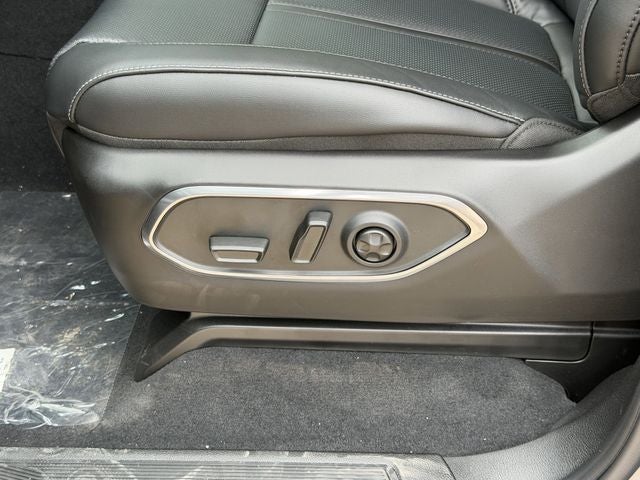 2026 Jeep Grand Wagoneer GRAND WAGONEER 4X2