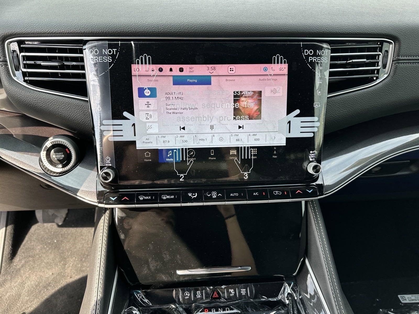 2024 Jeep Wagoneer WAGONEER 4X2