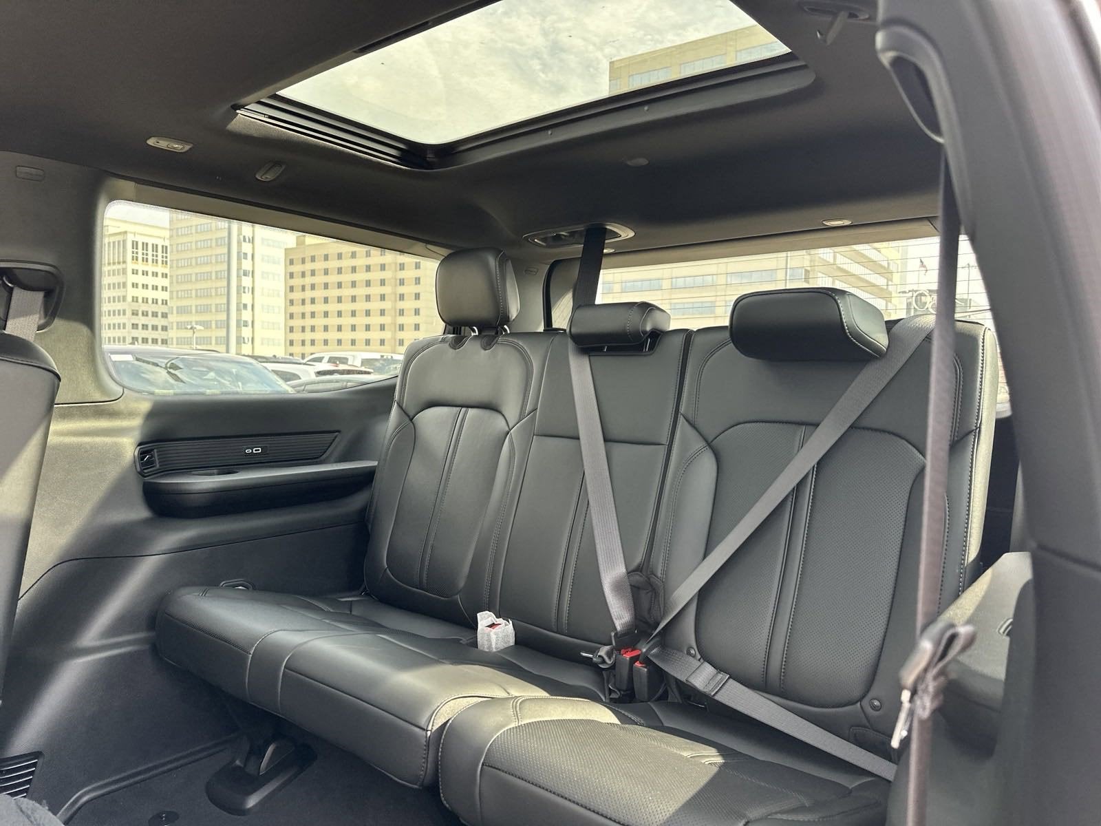 2024 Jeep Wagoneer WAGONEER 4X2