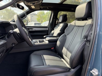 2026 Jeep Grand Wagoneer GRAND WAGONEER UPLAND 4X4