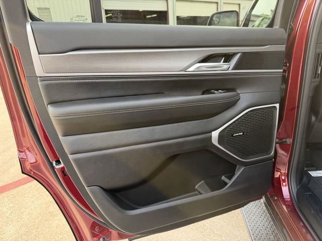 2026 Jeep Grand Wagoneer GRAND WAGONEER UPLAND 4X4