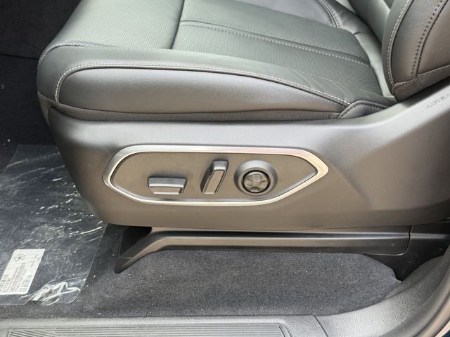 2026 Jeep Grand Wagoneer GRAND WAGONEER UPLAND 4X4