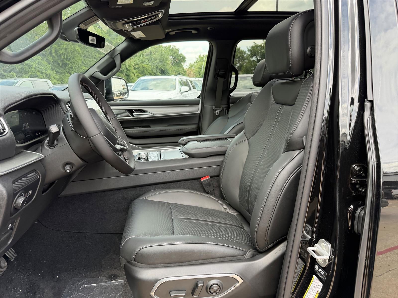 2026 Jeep Grand Wagoneer GRAND WAGONEER UPLAND 4X4
