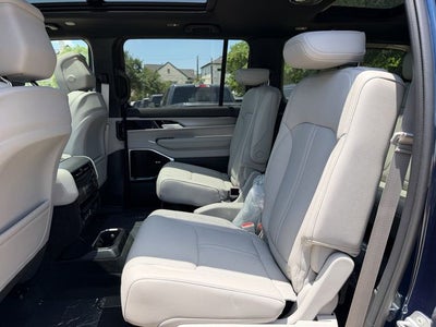 2026 Jeep Grand Wagoneer GRAND WAGONEER LIMITED ALTITUDE 4X4