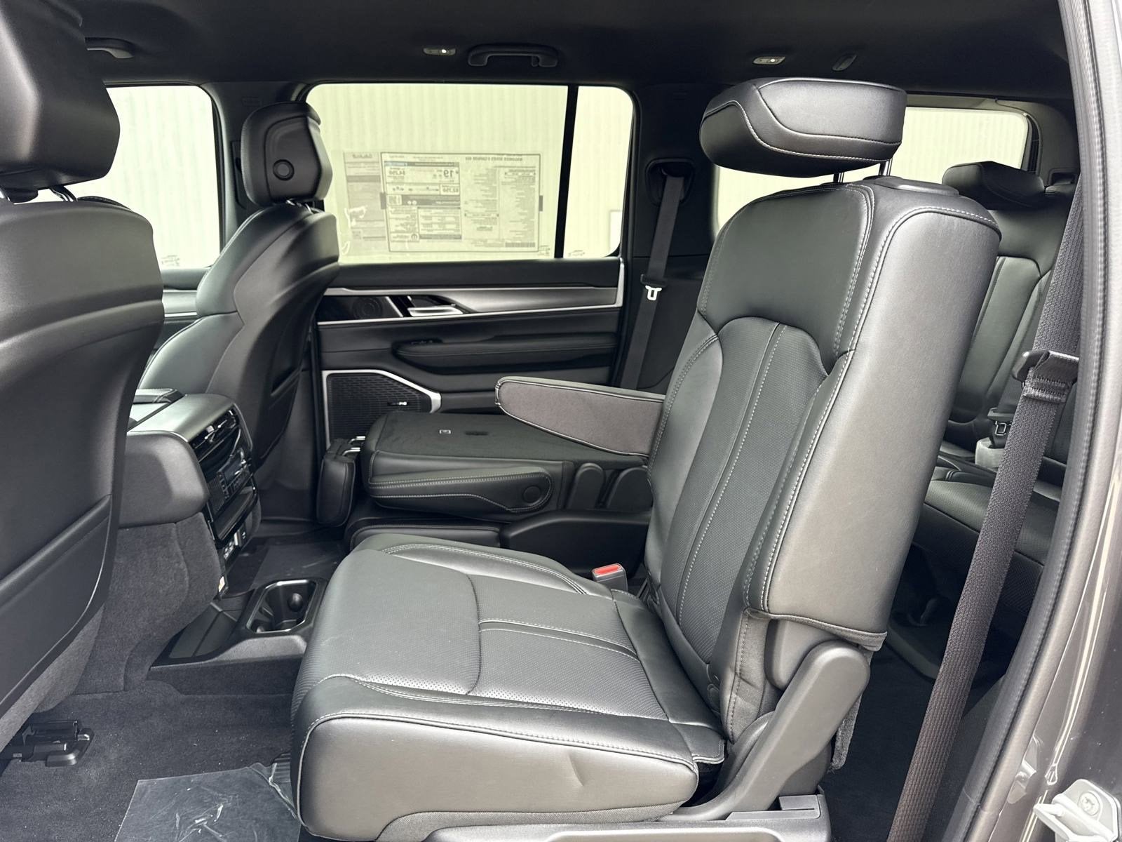 2025 Jeep Wagoneer WAGONEER CARBIDE 4X4