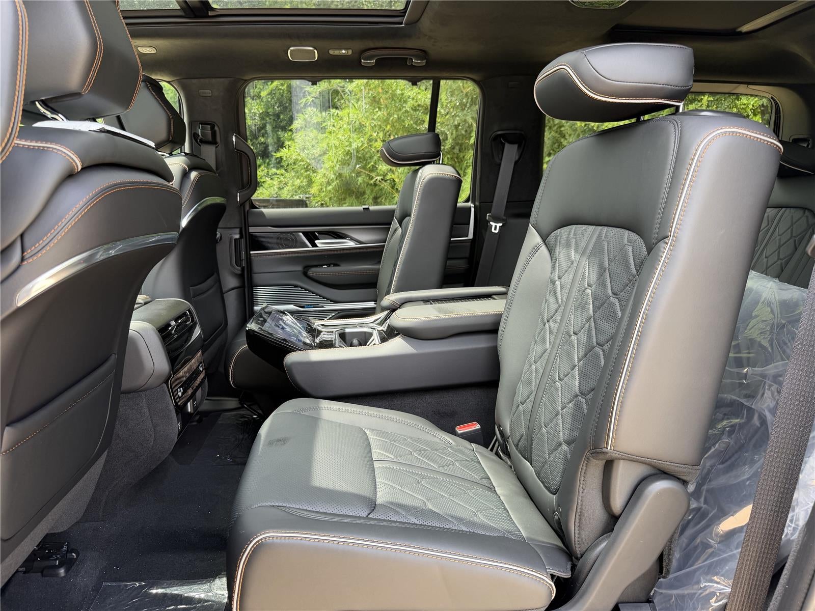 2026 Jeep Grand Wagoneer Summit Reserve