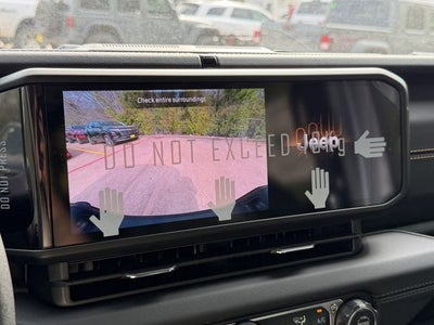 2026 Jeep Gladiator GLADIATOR SAHARA 4X4