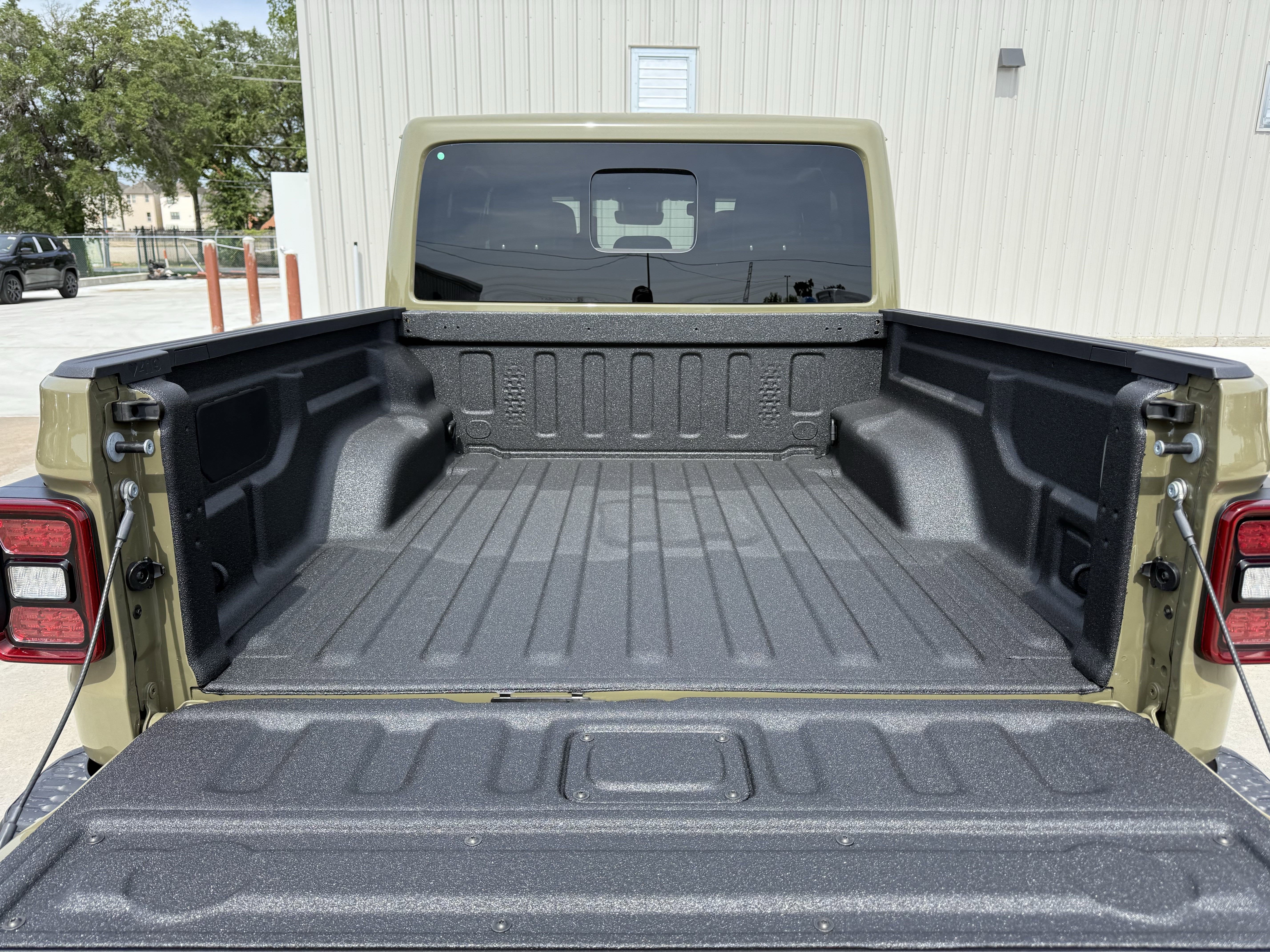 2025 Jeep Gladiator GLADIATOR RUBICON X 4X4