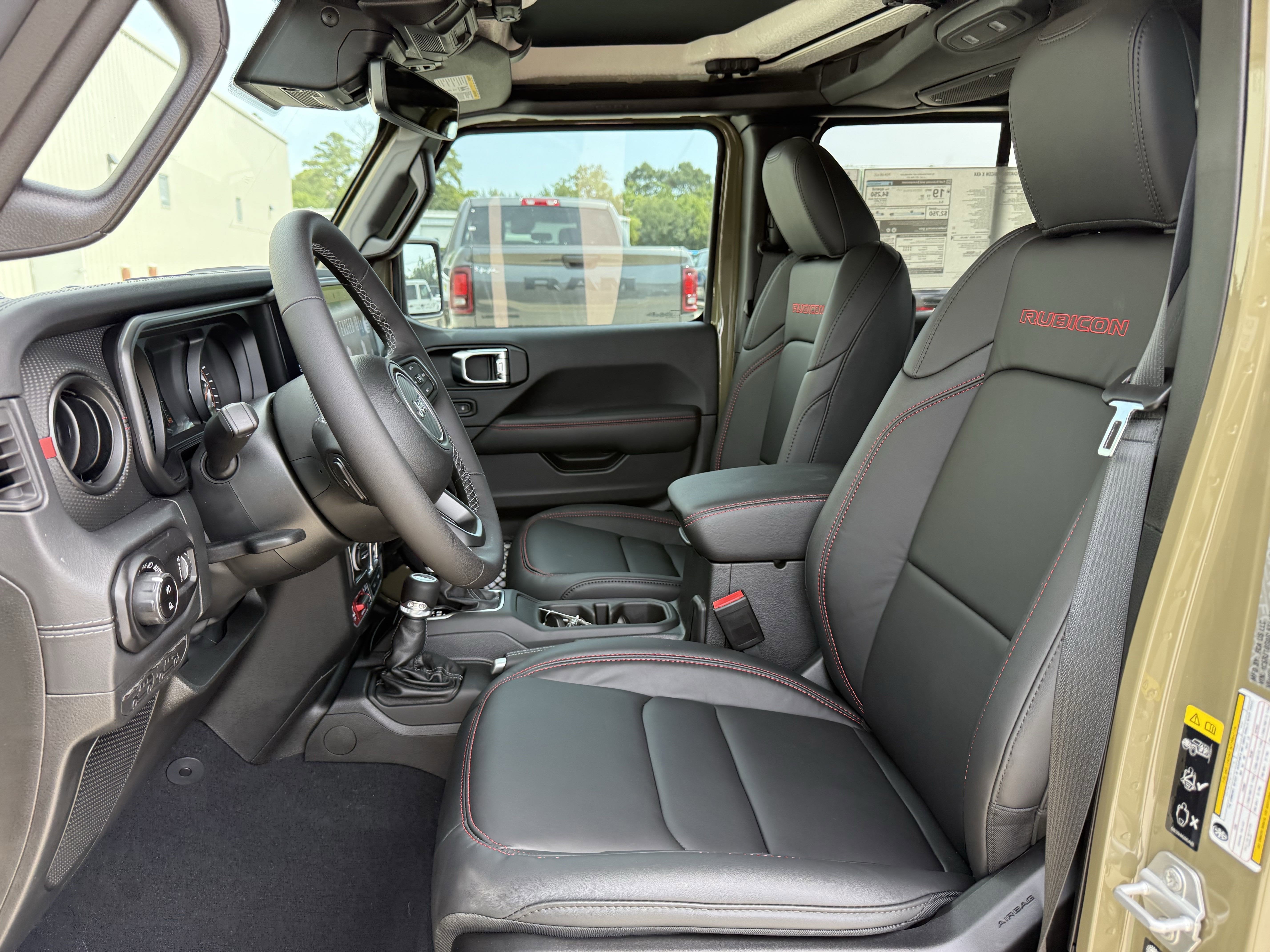 2025 Jeep Gladiator GLADIATOR RUBICON X 4X4