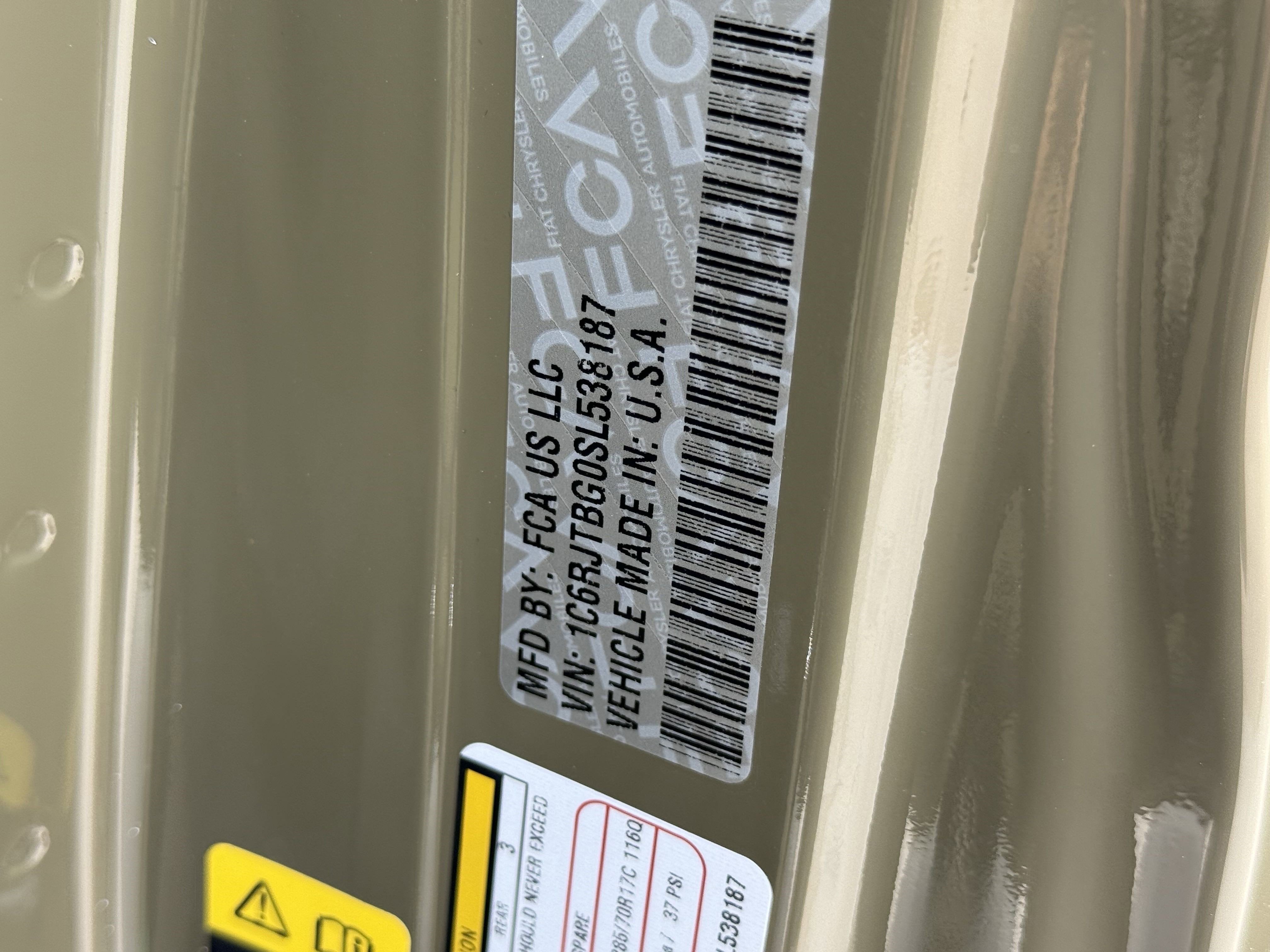 2025 Jeep Gladiator GLADIATOR RUBICON X 4X4