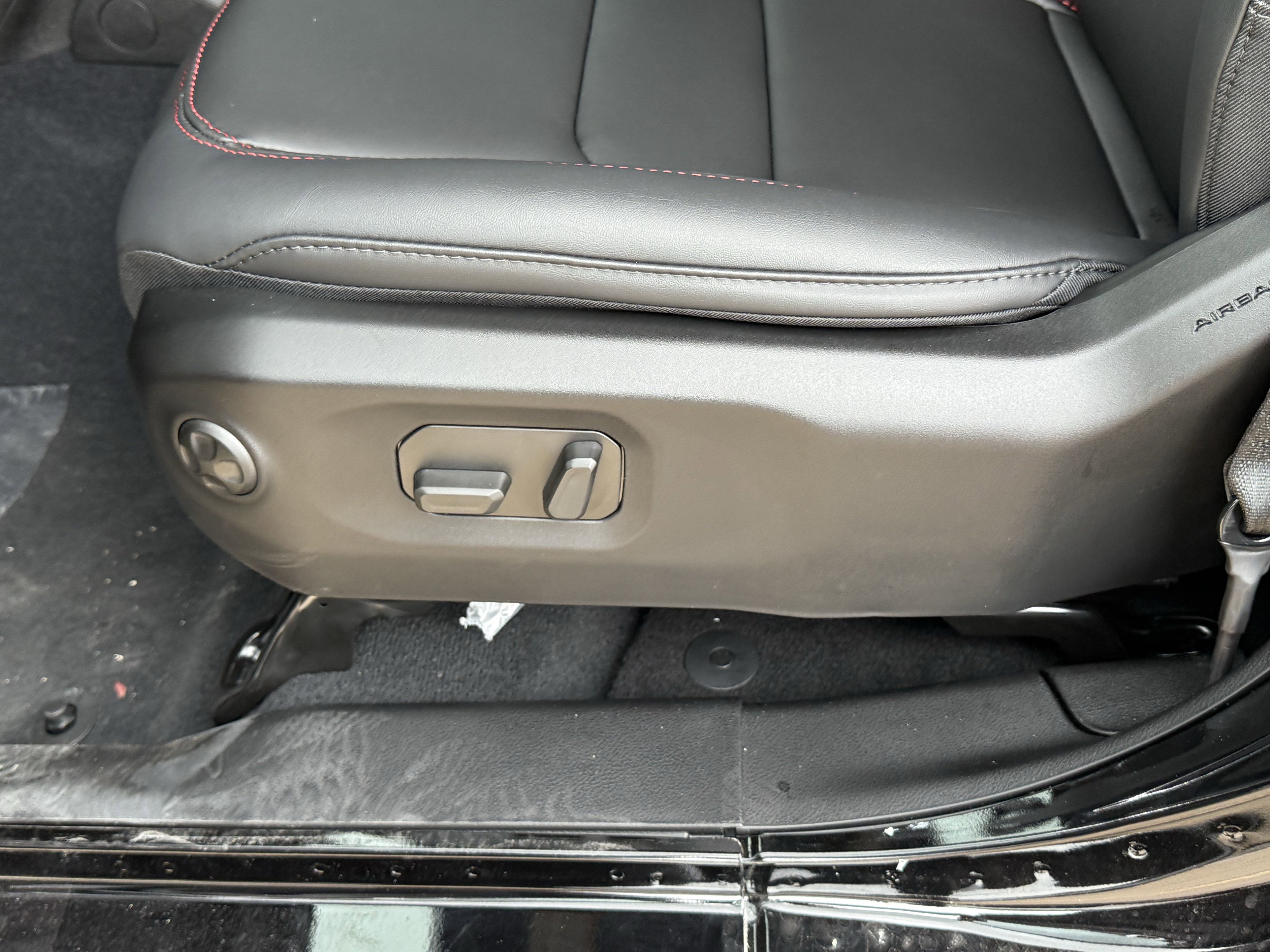 2025 Jeep Gladiator GLADIATOR RUBICON X 4X4