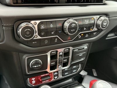 2025 Jeep Gladiator GLADIATOR RUBICON X 4X4