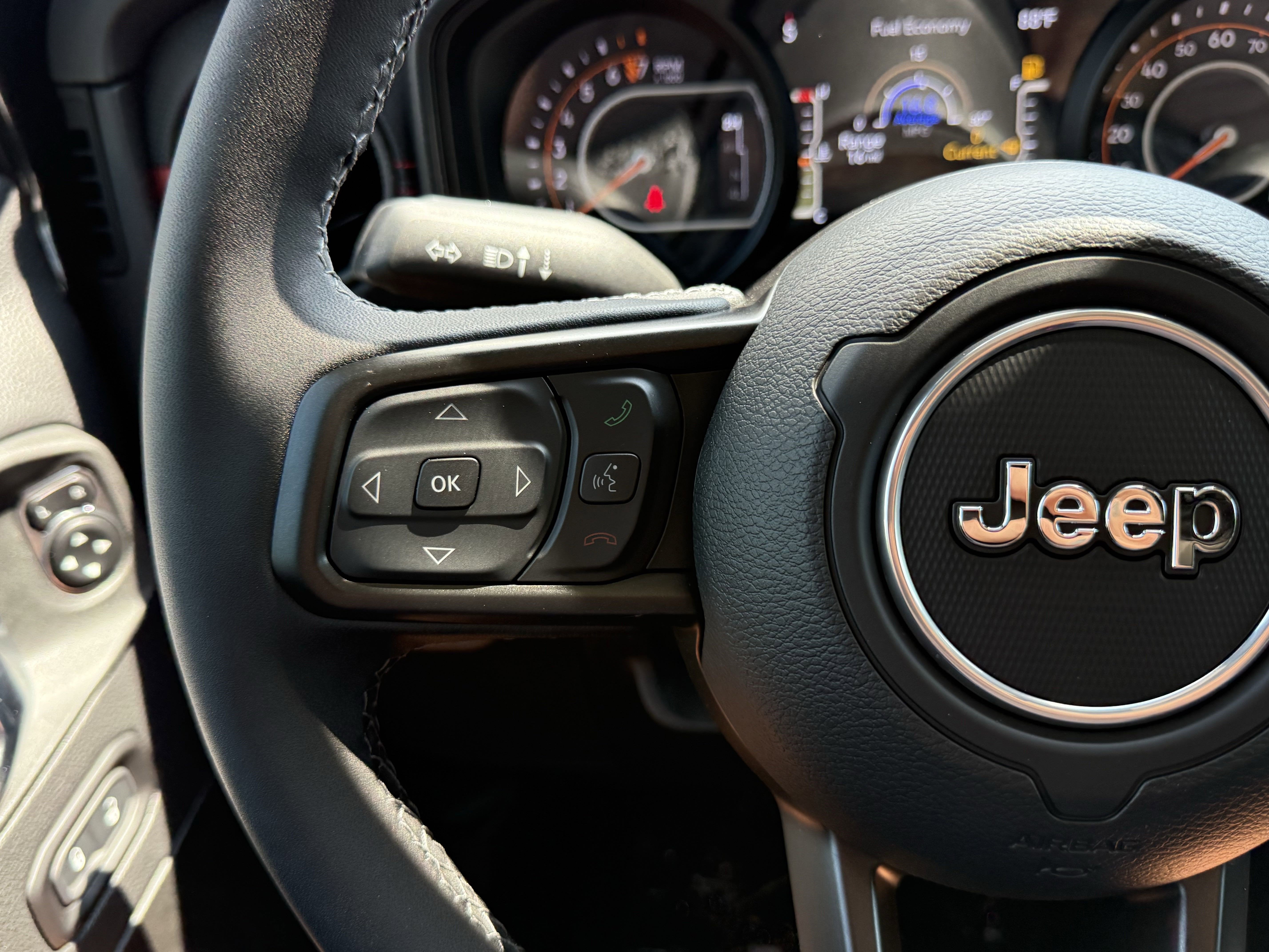 2025 Jeep Gladiator GLADIATOR RUBICON 4X4