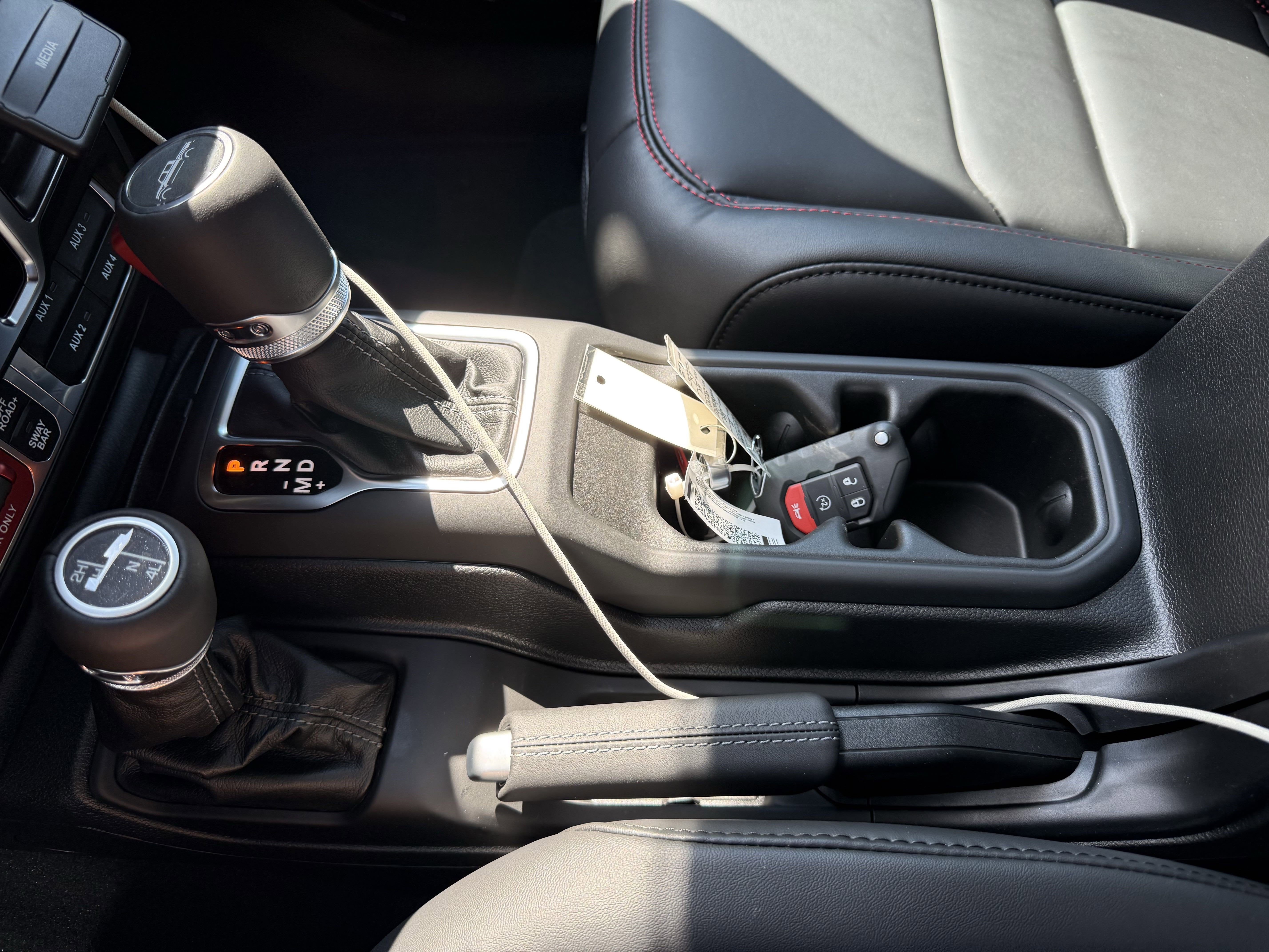 2025 Jeep Gladiator GLADIATOR RUBICON 4X4