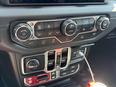 2025 Jeep Gladiator GLADIATOR RUBICON 4X4