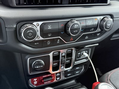 2025 Jeep Gladiator GLADIATOR RUBICON 4X4