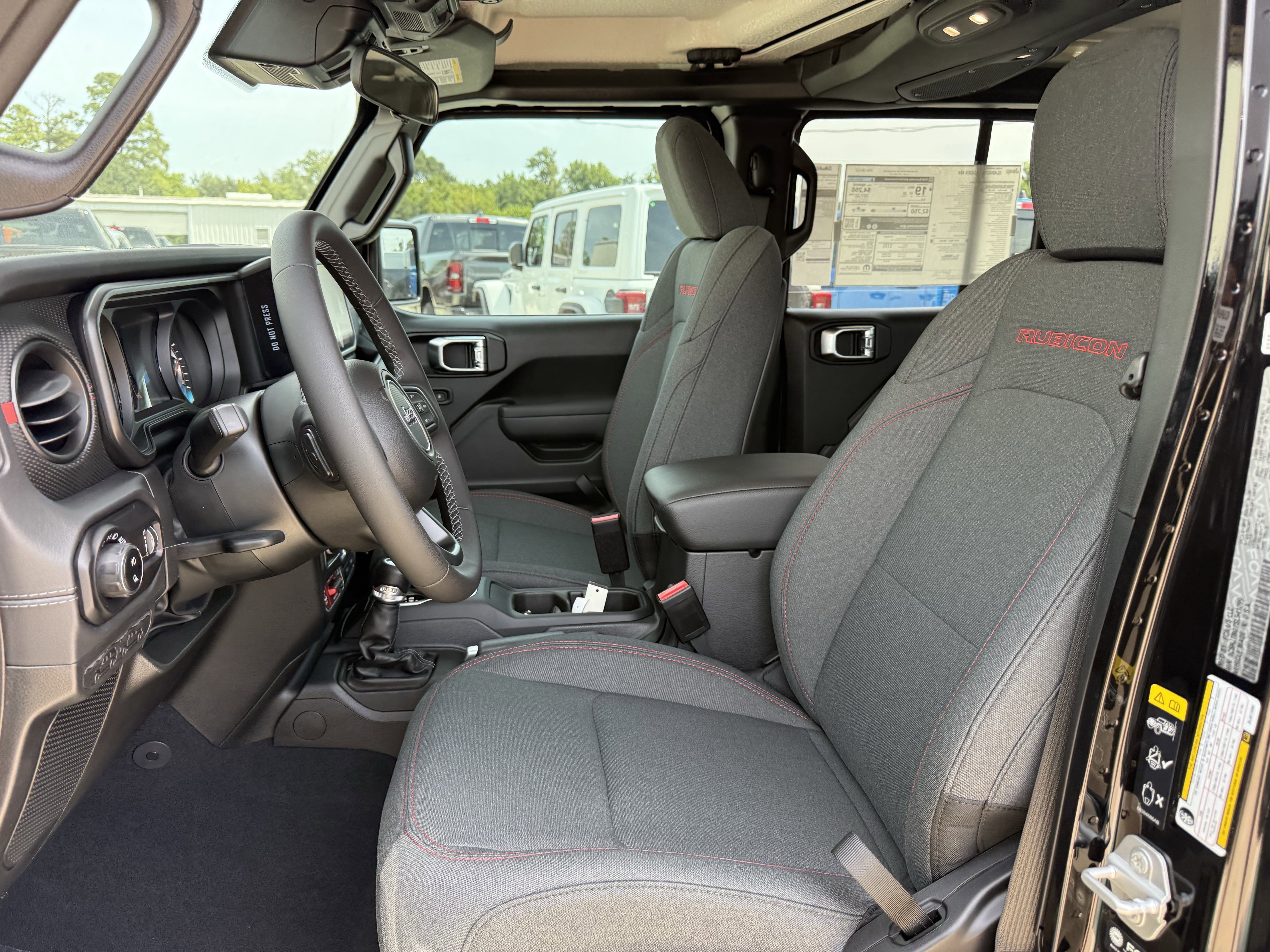 2025 Jeep Gladiator GLADIATOR RUBICON 4X4