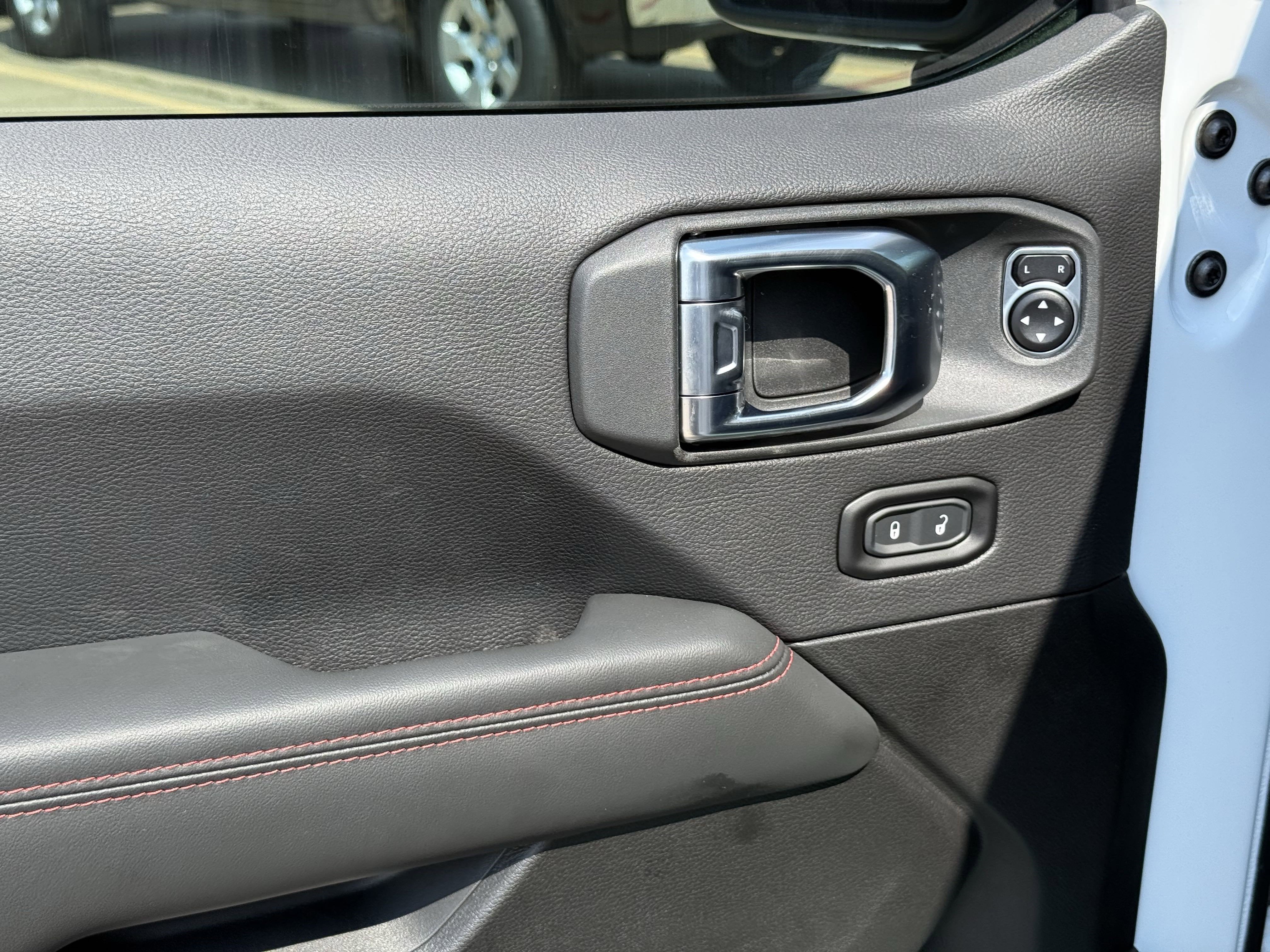 2025 Jeep Gladiator GLADIATOR RUBICON 4X4