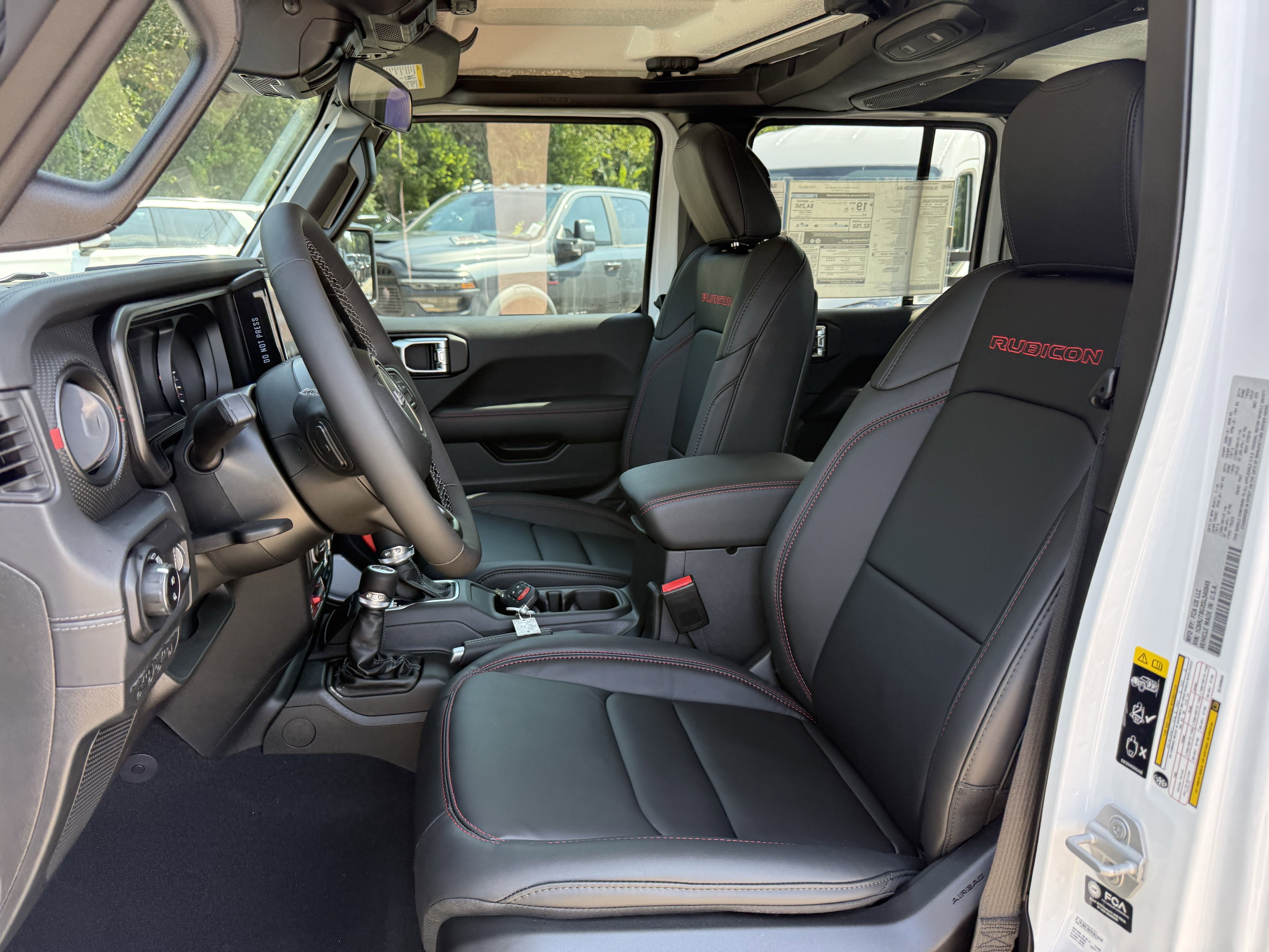 2025 Jeep Gladiator GLADIATOR RUBICON 4X4